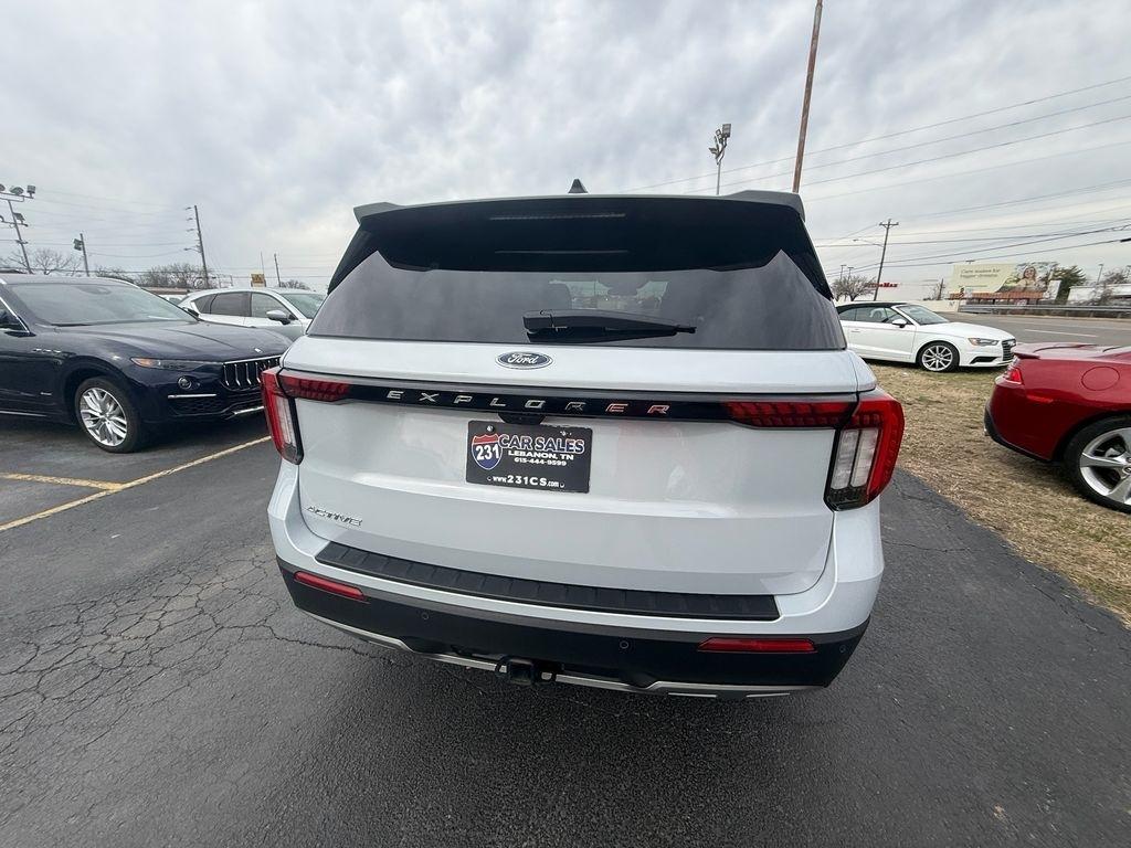 Ford Explorer Active 2025