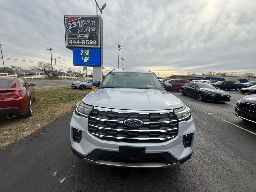 Ford Explorer Active 2025