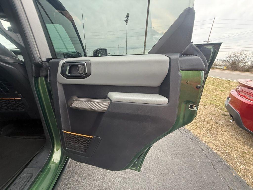 Ford Bronco Base 4-Door w/Advanced 2022