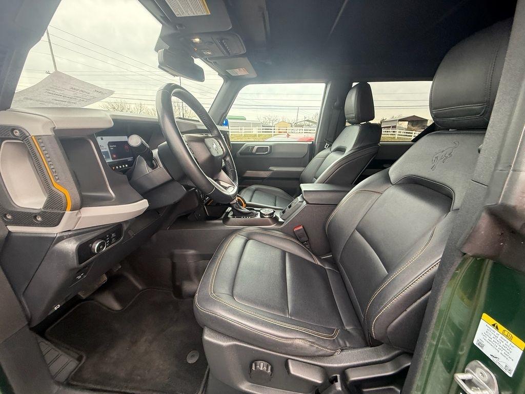 Ford Bronco Base 4-Door w/Advanced 2022