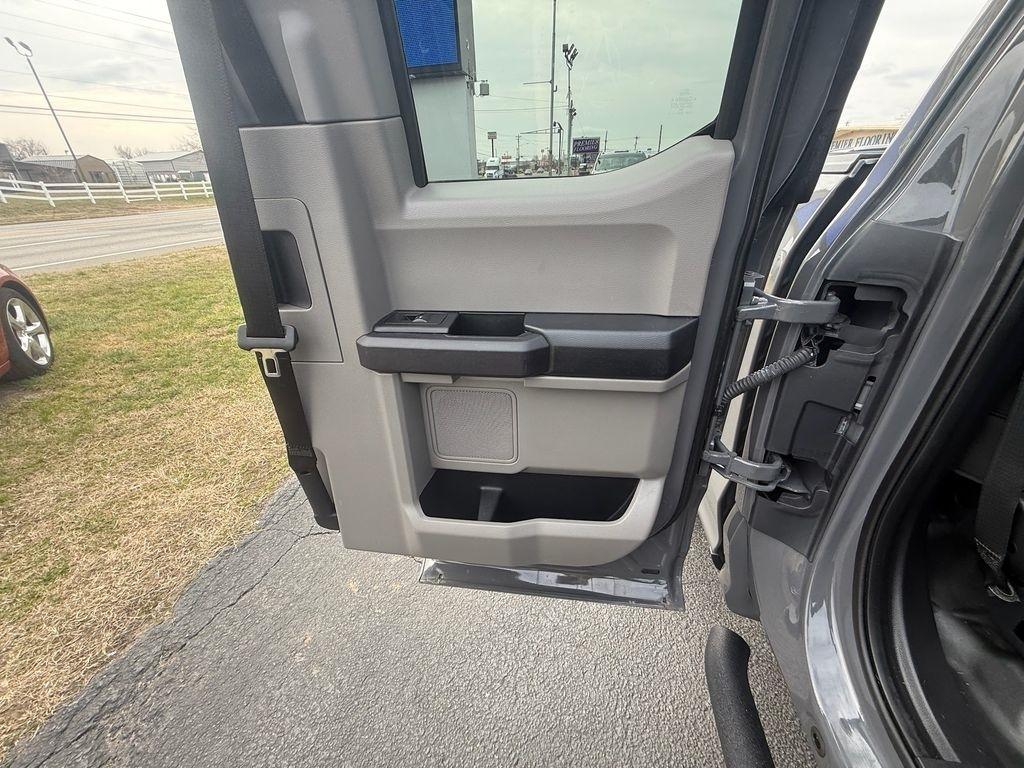 Ford F-150 XL SuperCab 8-ft. 2WD 2018