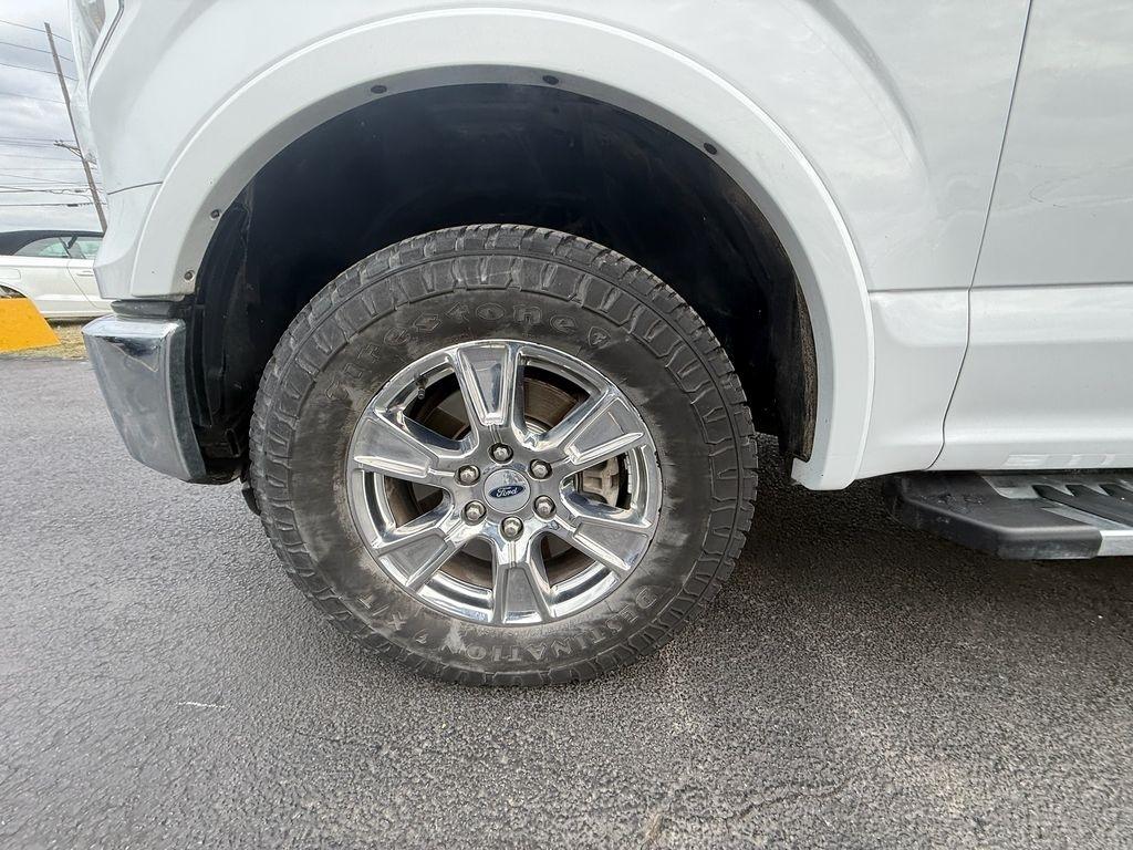 Ford F-150 Lariat SuperCrew 5.5-ft. Bed 4WD 2016