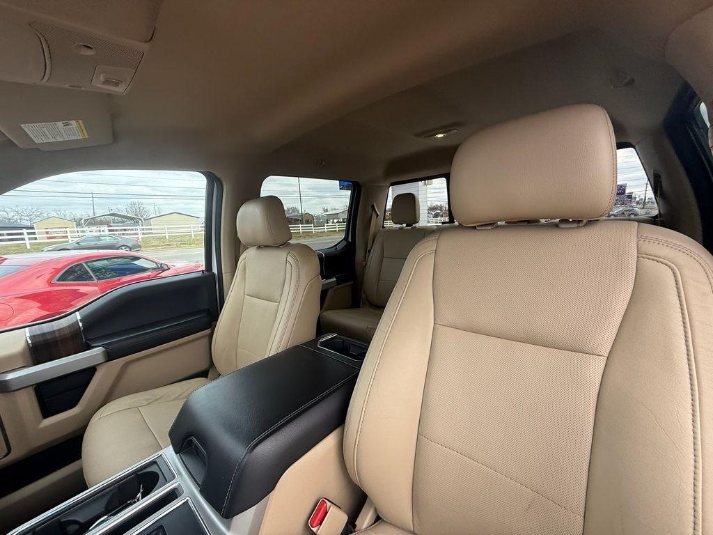 Ford F-150 Lariat SuperCrew 5.5-ft. Bed 4WD 2016