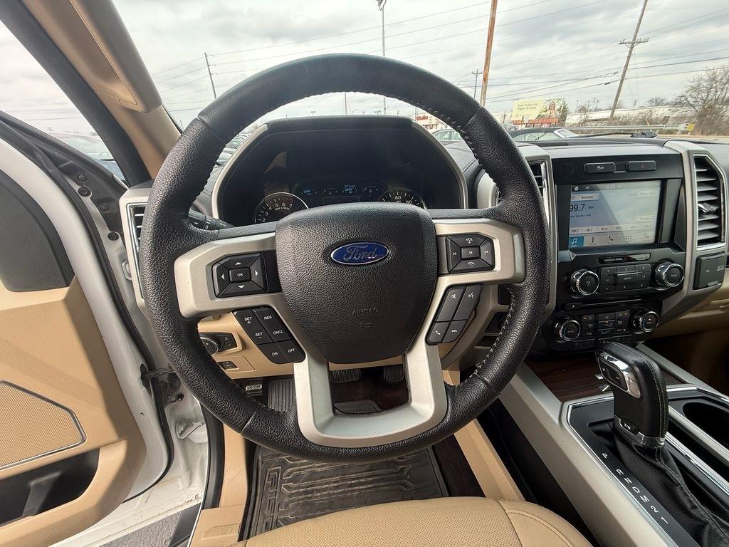 Ford F-150 Lariat SuperCrew 5.5-ft. Bed 4WD 2016