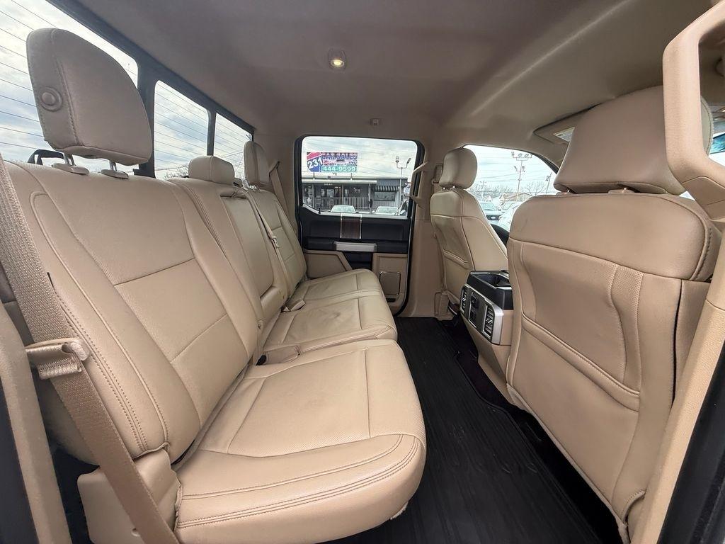 Ford F-150 Lariat SuperCrew 5.5-ft. Bed 4WD 2016