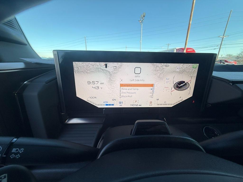 GMC HUMMER EV SUV 2X 2024