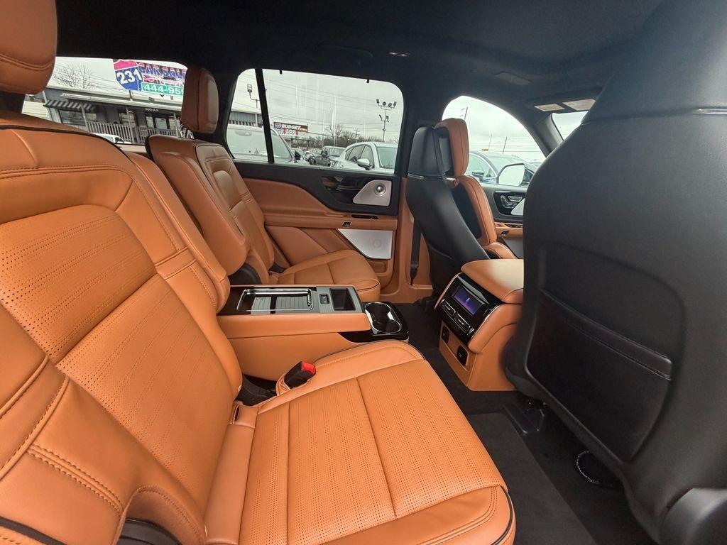 Lincoln Aviator Black Label 2025