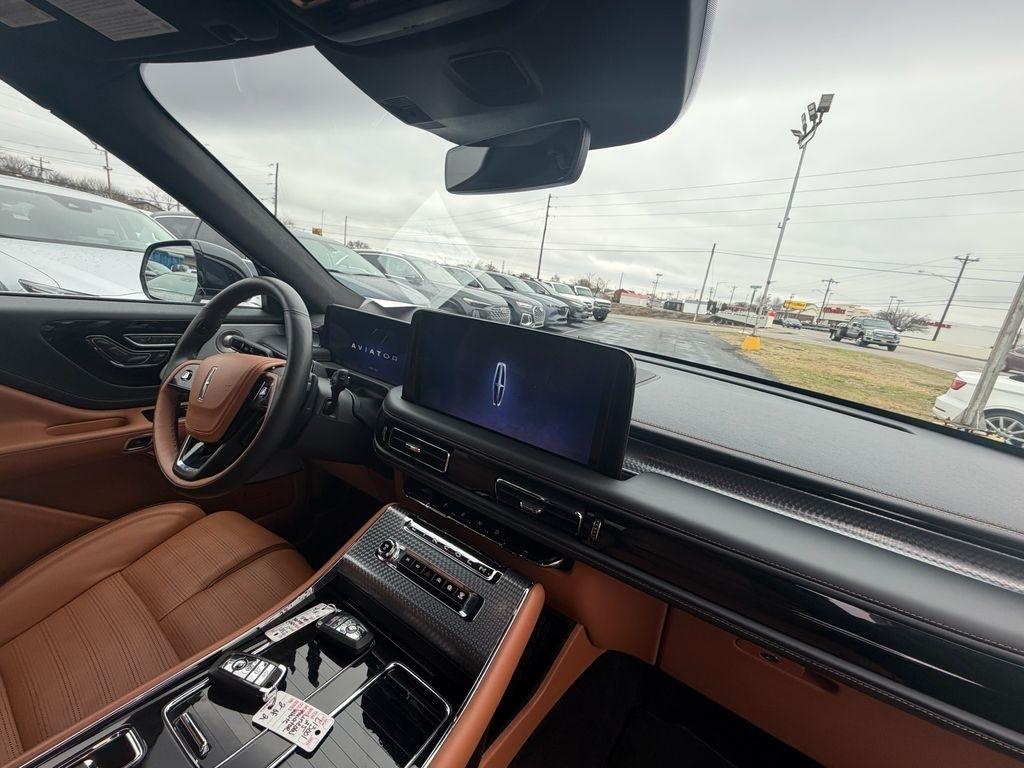 Lincoln Aviator Black Label 2025