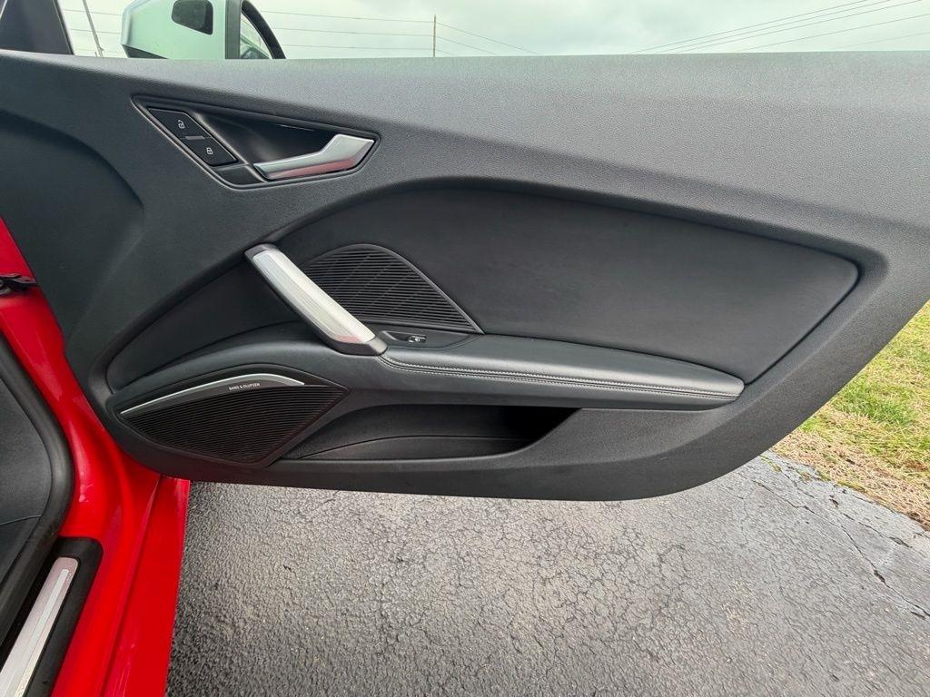 Audi TTS 2.0T quattro S tronic 2016