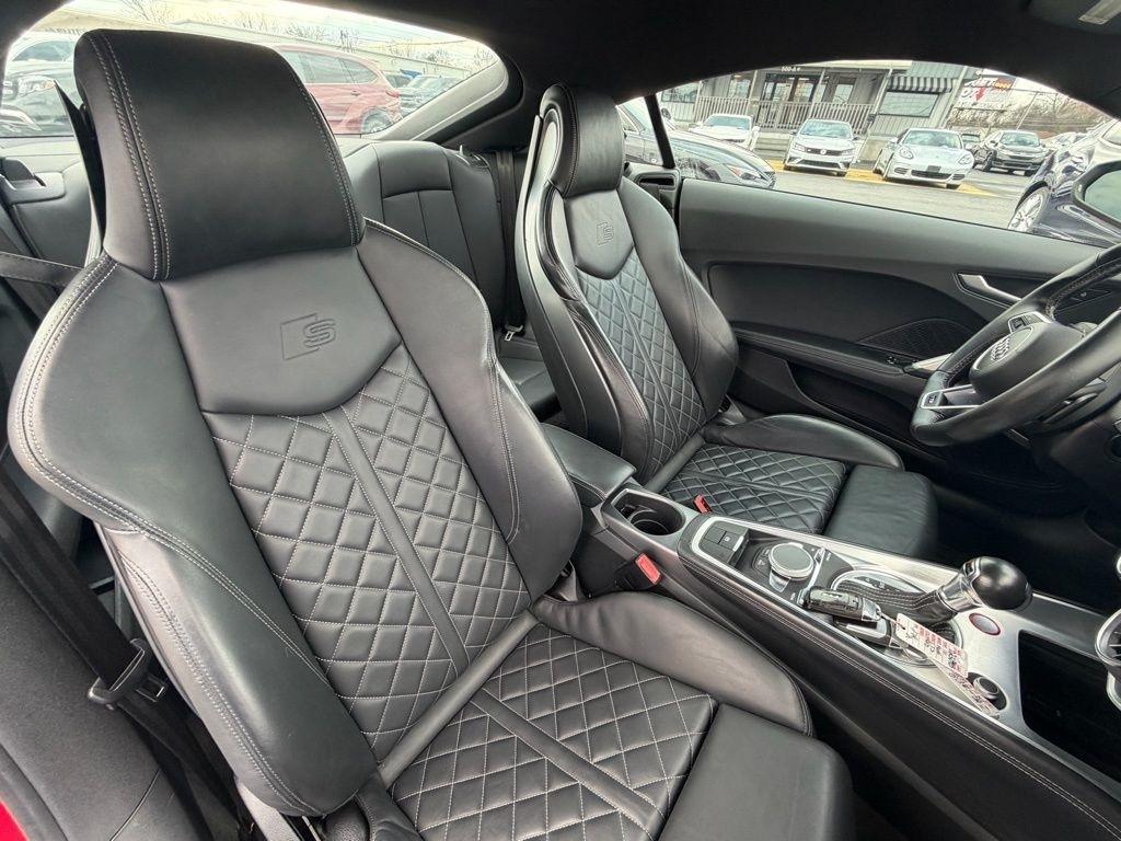 Audi TTS 2.0T quattro S tronic 2016