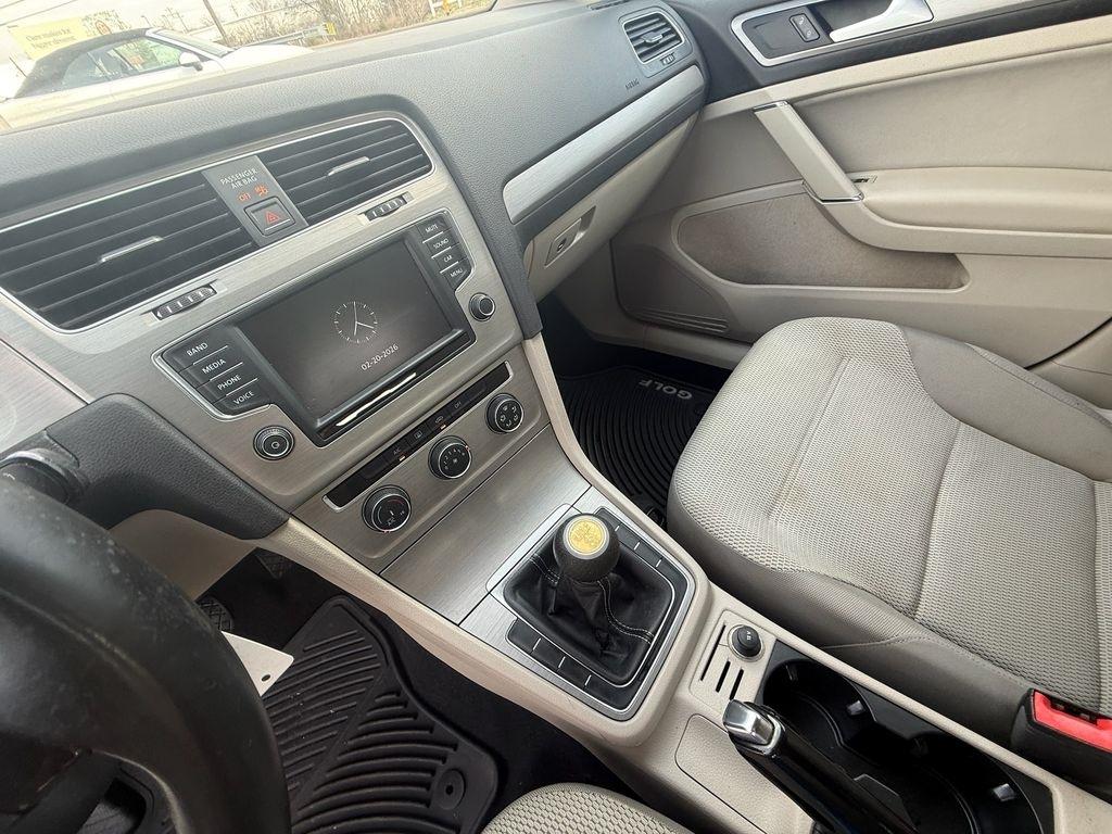 Volkswagen Golf SportWagen TSI S 5M 2016