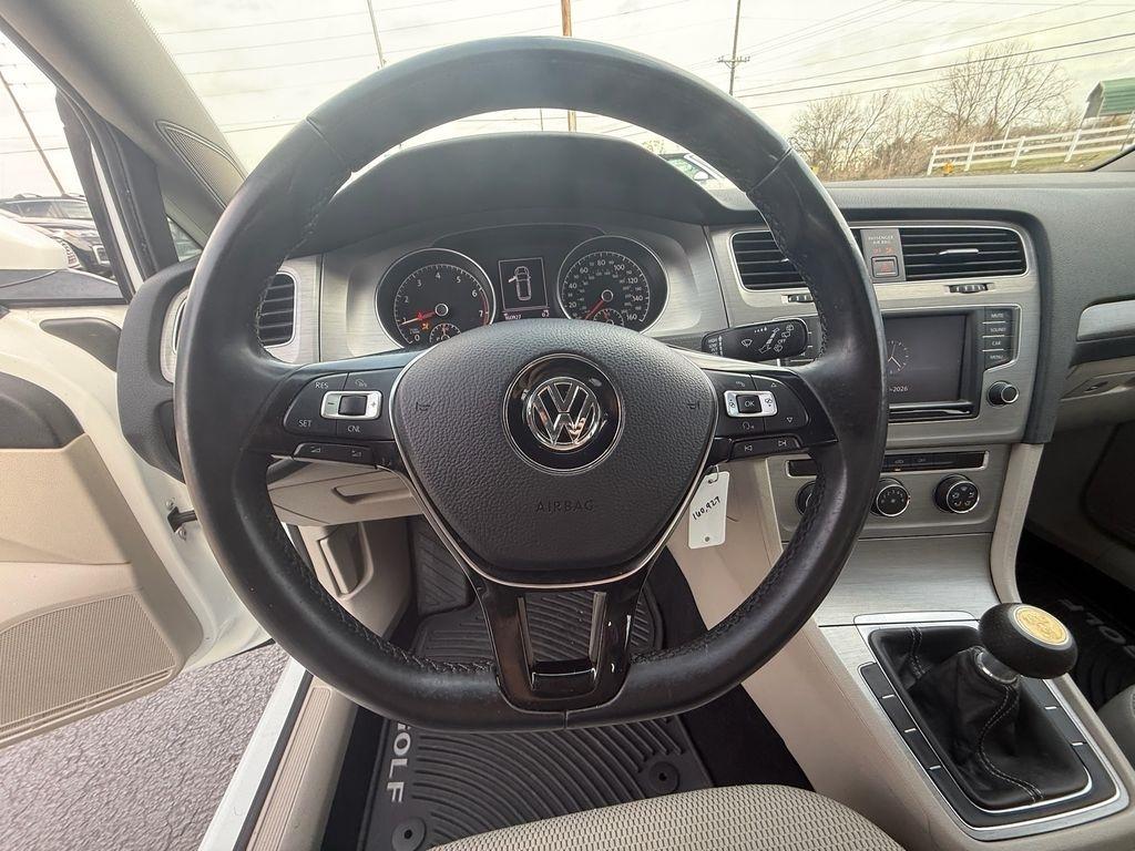Volkswagen Golf SportWagen TSI S 5M 2016