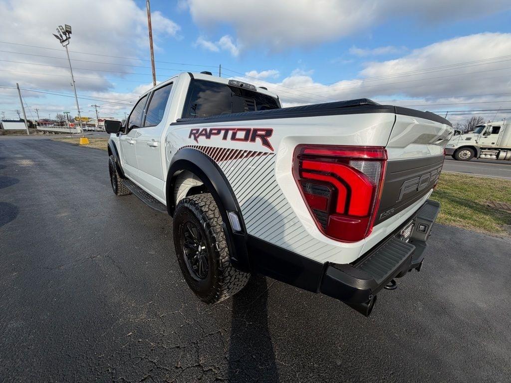 Ford F-150 Raptor SuperCrew 4WD 2025