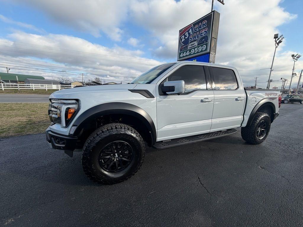 Ford F-150 Raptor SuperCrew 4WD 2025