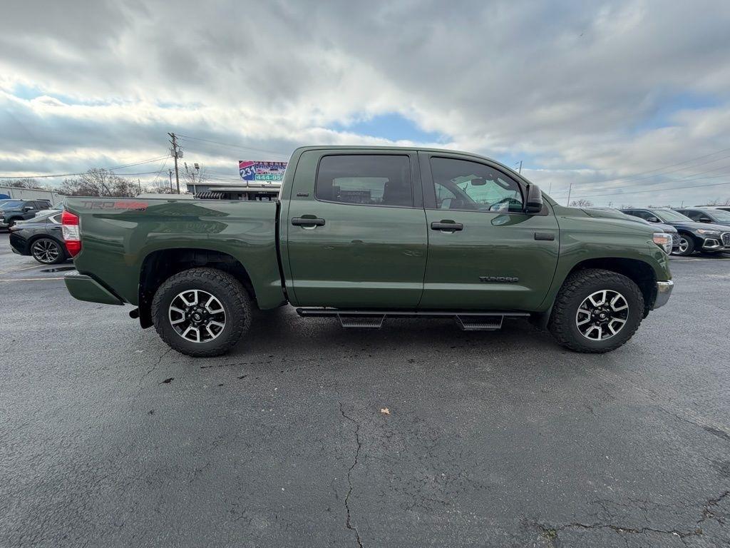 Toyota Tundra SR5 5.7L V8 CrewMax 4WD 2021
