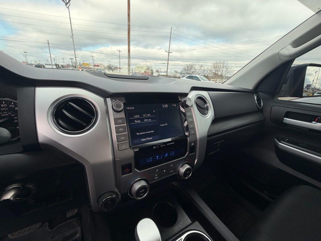 Toyota Tundra SR5 5.7L V8 CrewMax 4WD 2021