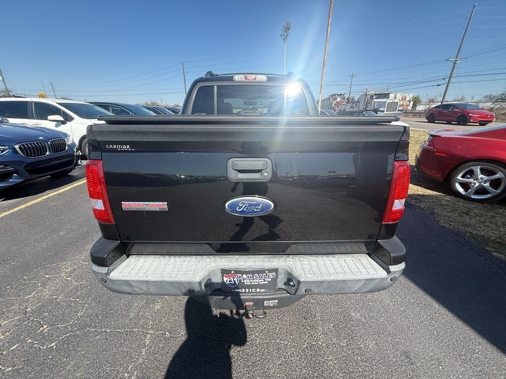 Ford Explorer Sport Trac XLT 4.0L 2WD 2010