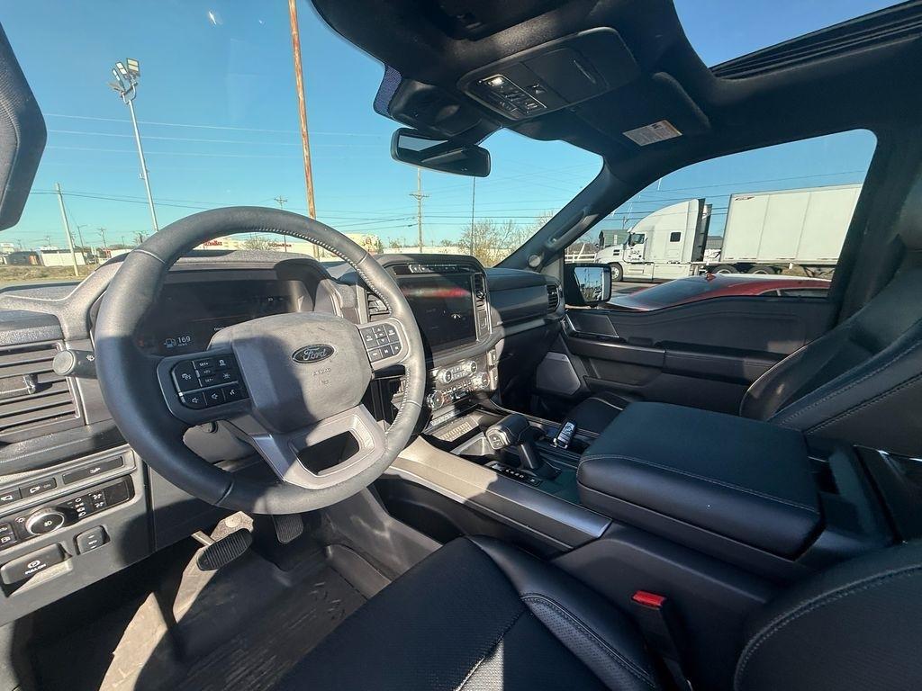 Ford F-150 Lariat SuperCrew 4WD 2024