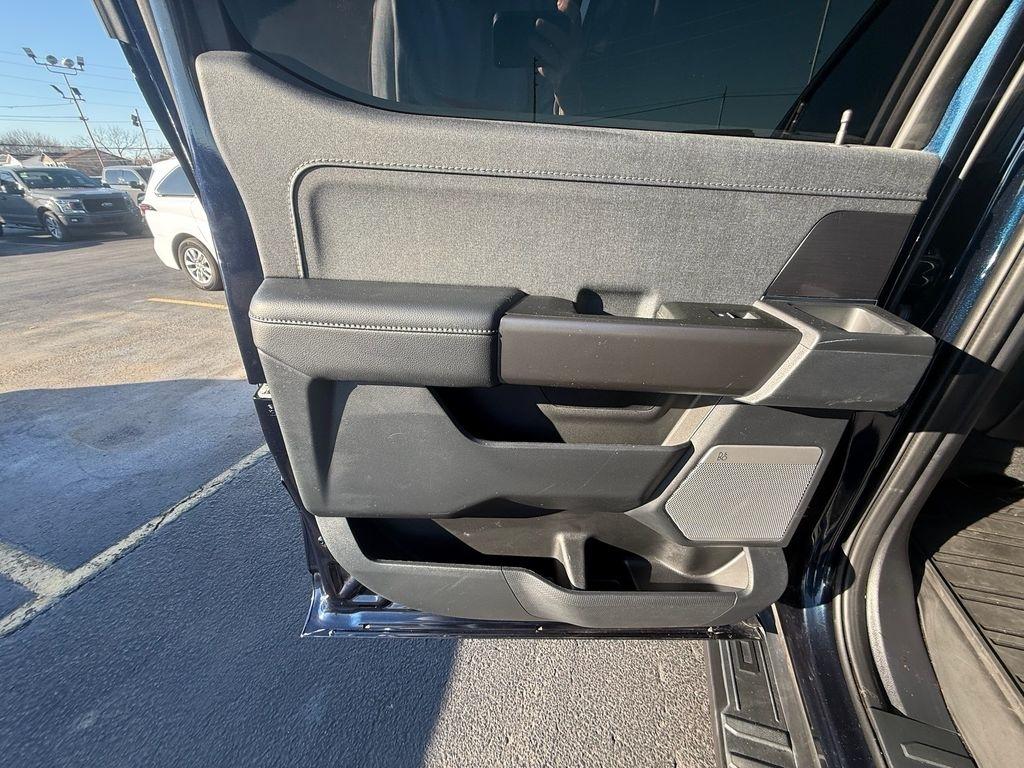 Ford F-150 Lariat SuperCrew 4WD 2024