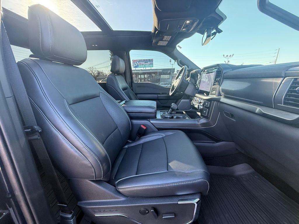 Ford F-150 Lariat SuperCrew 4WD 2024