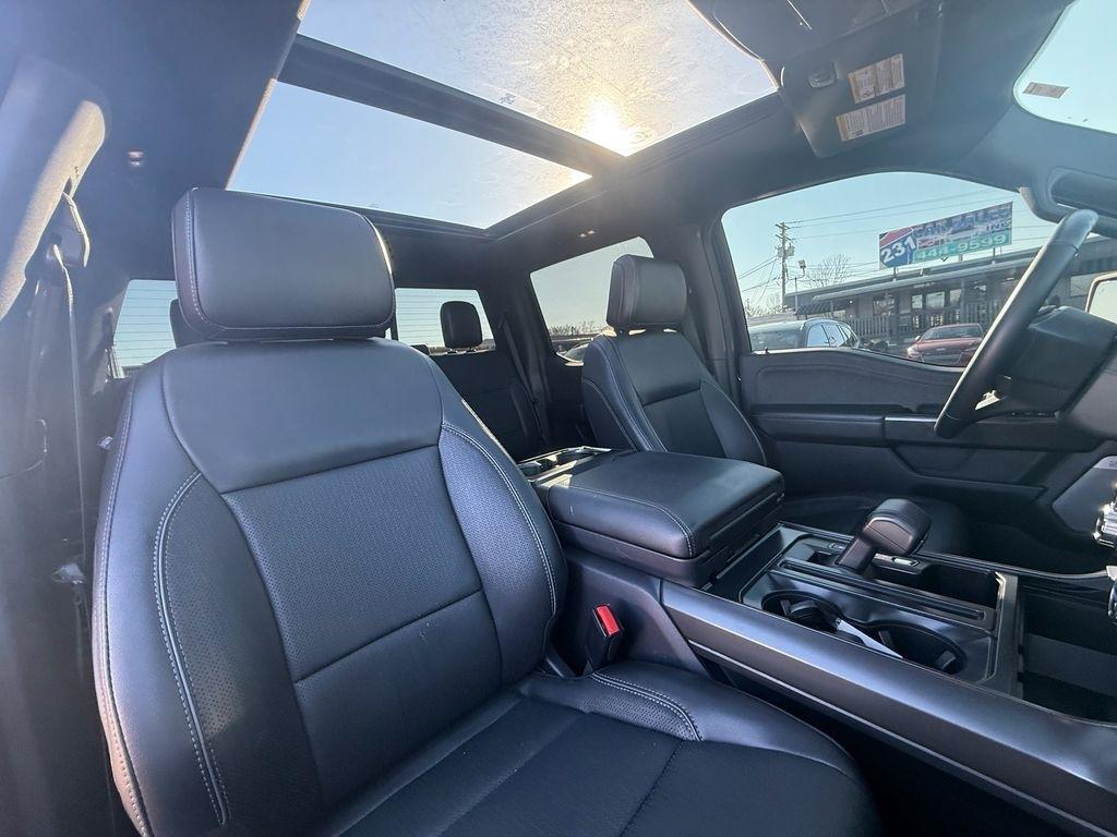 Ford F-150 Lariat SuperCrew 4WD 2024