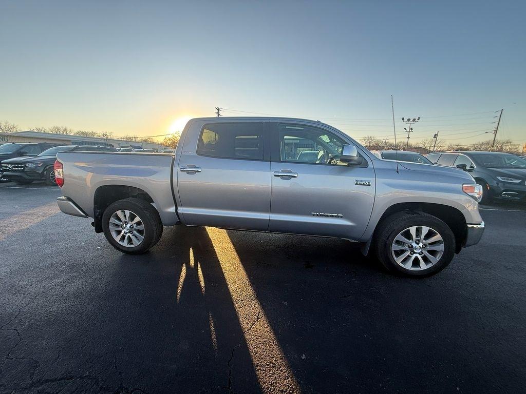 Toyota Tundra Limited 5.7L FFV CrewMax 4WD 2015