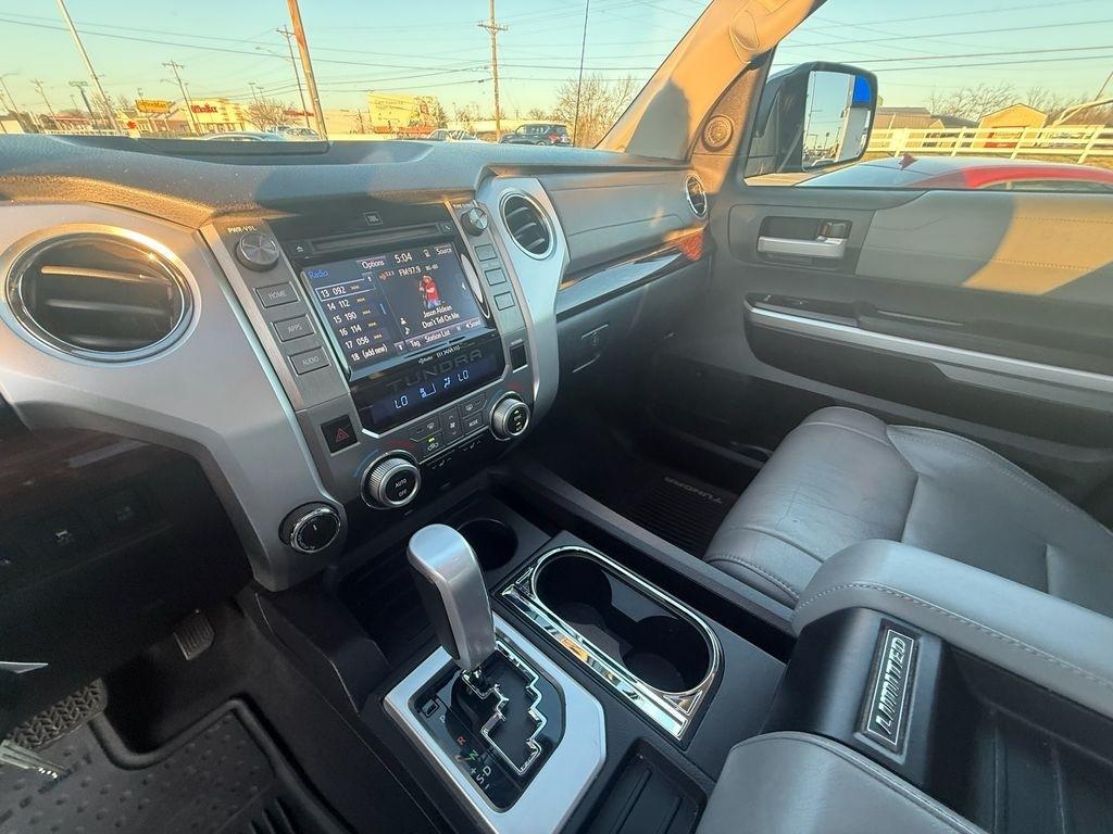 Toyota Tundra Limited 5.7L FFV CrewMax 4WD 2015