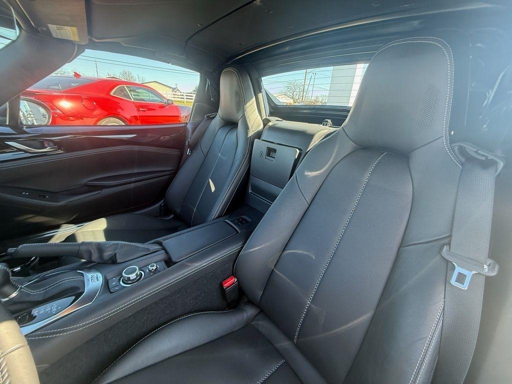 Mazda MX-5 Miata RF Grand Touring 6MT 2024