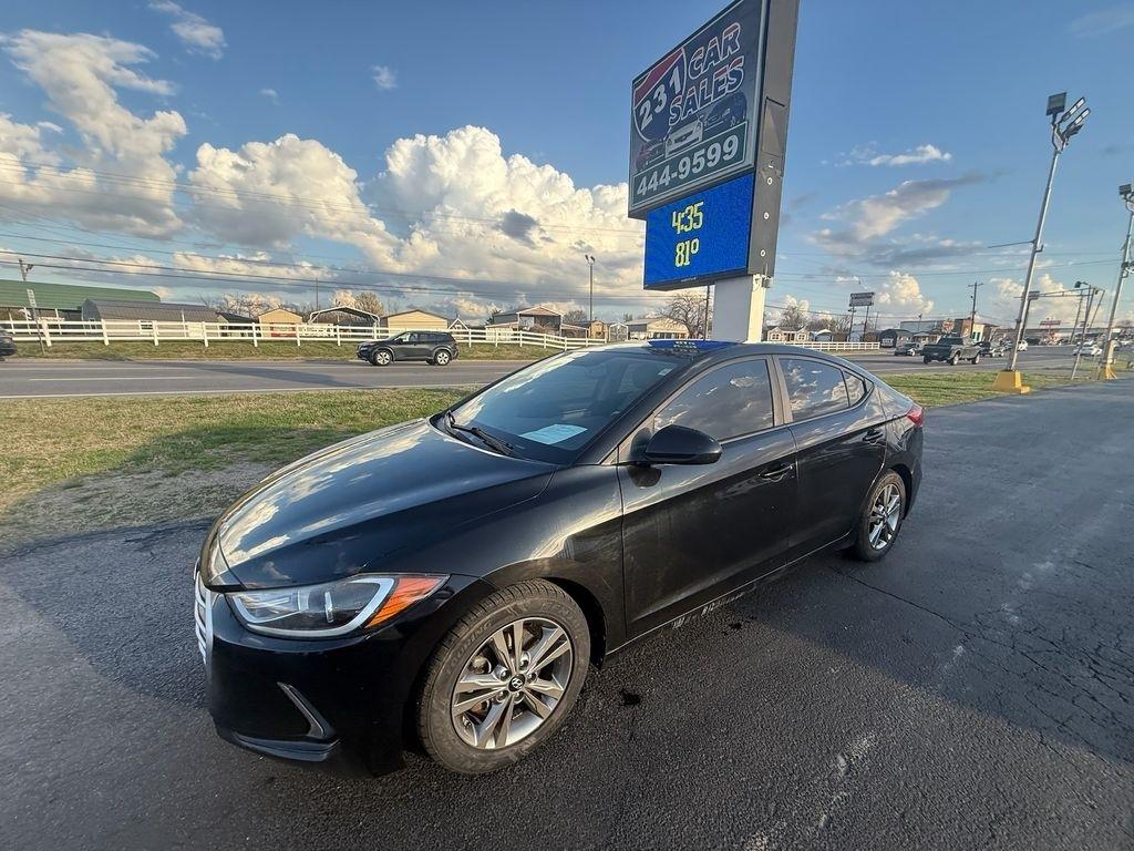 Hyundai Elantra Value Edition 6A 2017