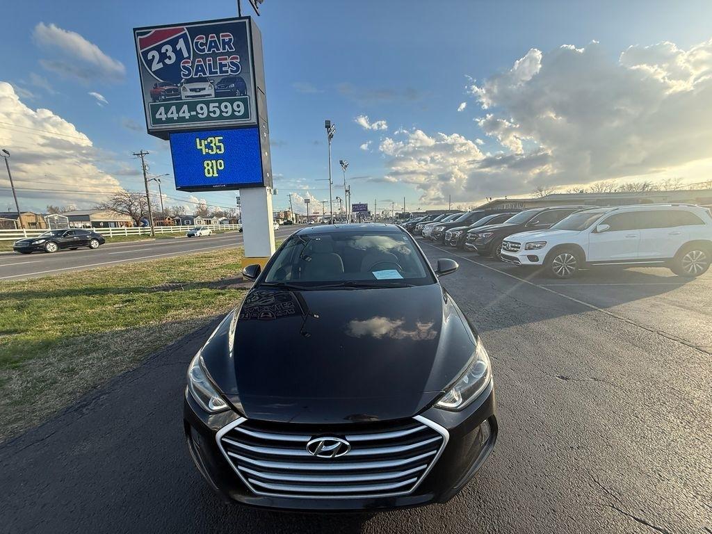 Hyundai Elantra Value Edition 6A 2017