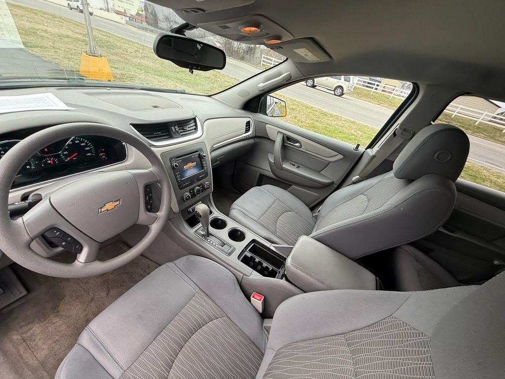 Chevrolet Traverse LS AWD w/PDC 2015