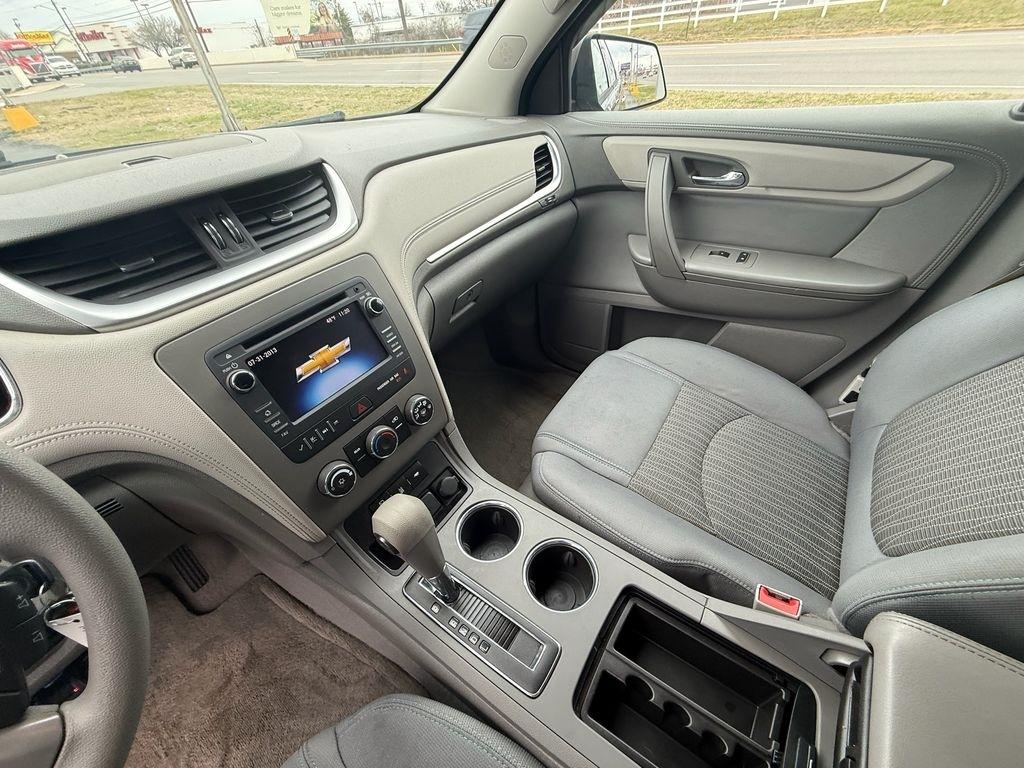 Chevrolet Traverse LS AWD w/PDC 2015