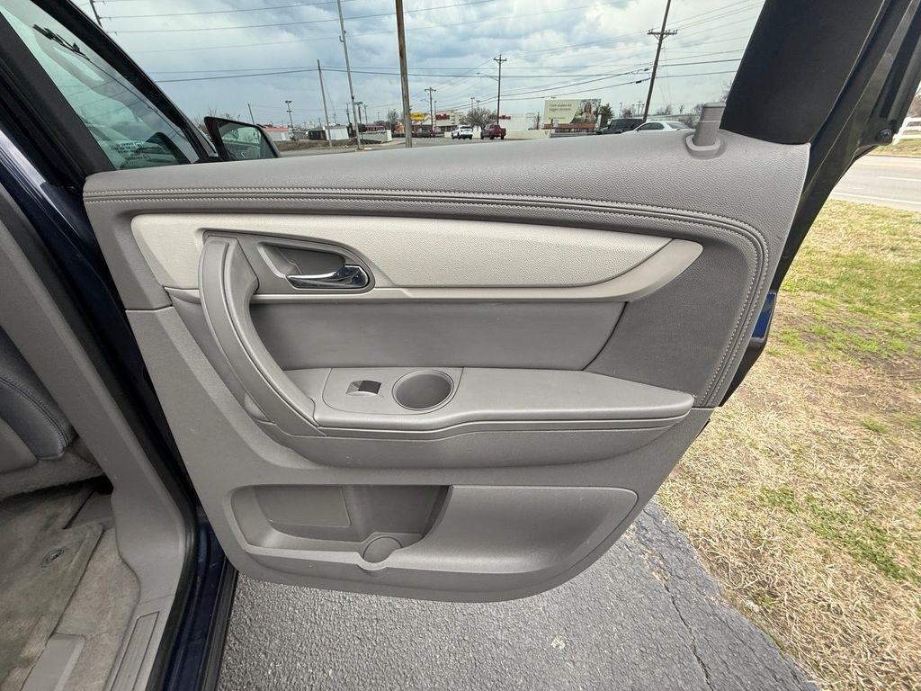 Chevrolet Traverse LS AWD w/PDC 2015