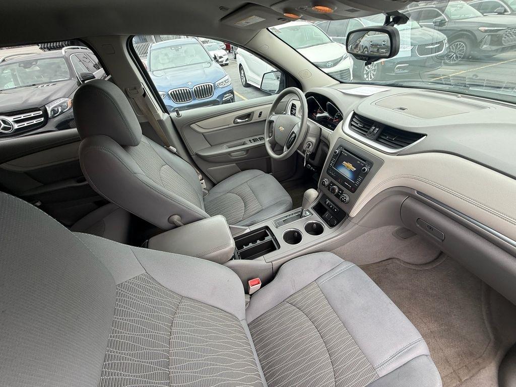 Chevrolet Traverse LS AWD w/PDC 2015