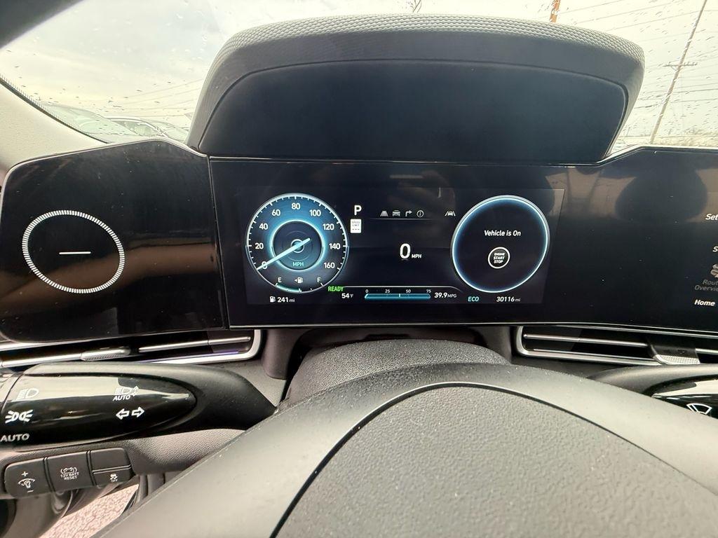 Hyundai Elantra Blue Hybrid 2024