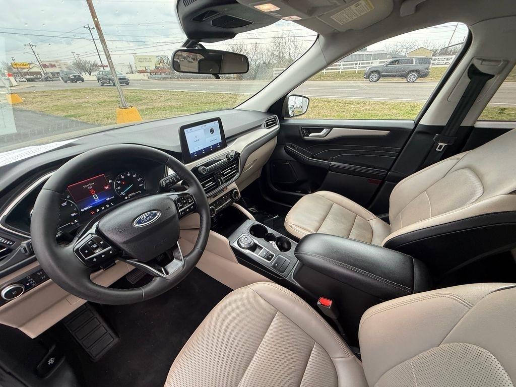 Ford Escape Hybrid SEL AWD 2022