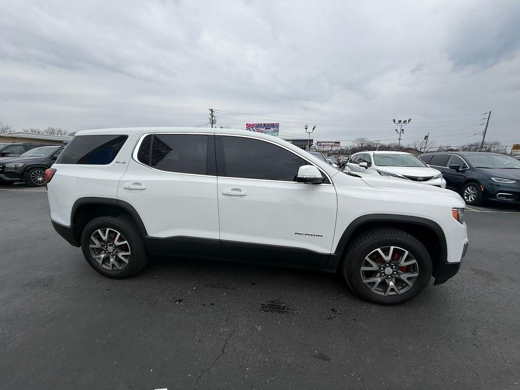 GMC Acadia SLE 2023