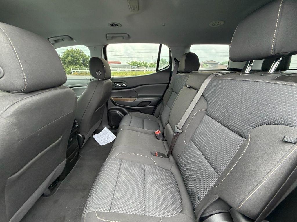 GMC Acadia SLE 2023