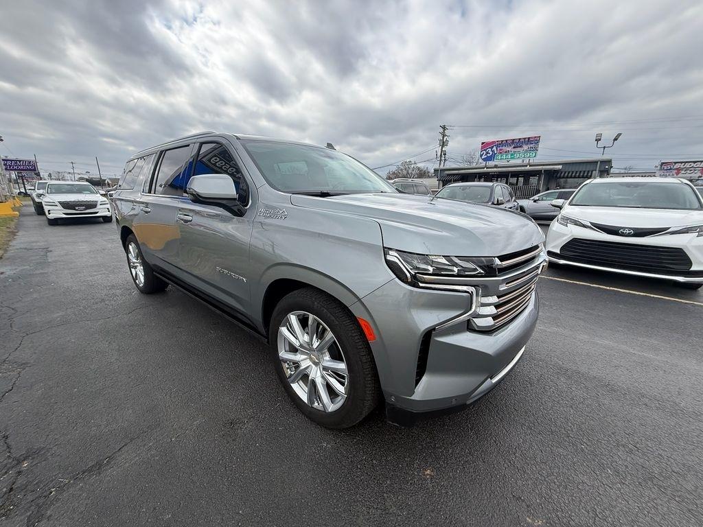 Chevrolet Suburban High Country 4WD 2024