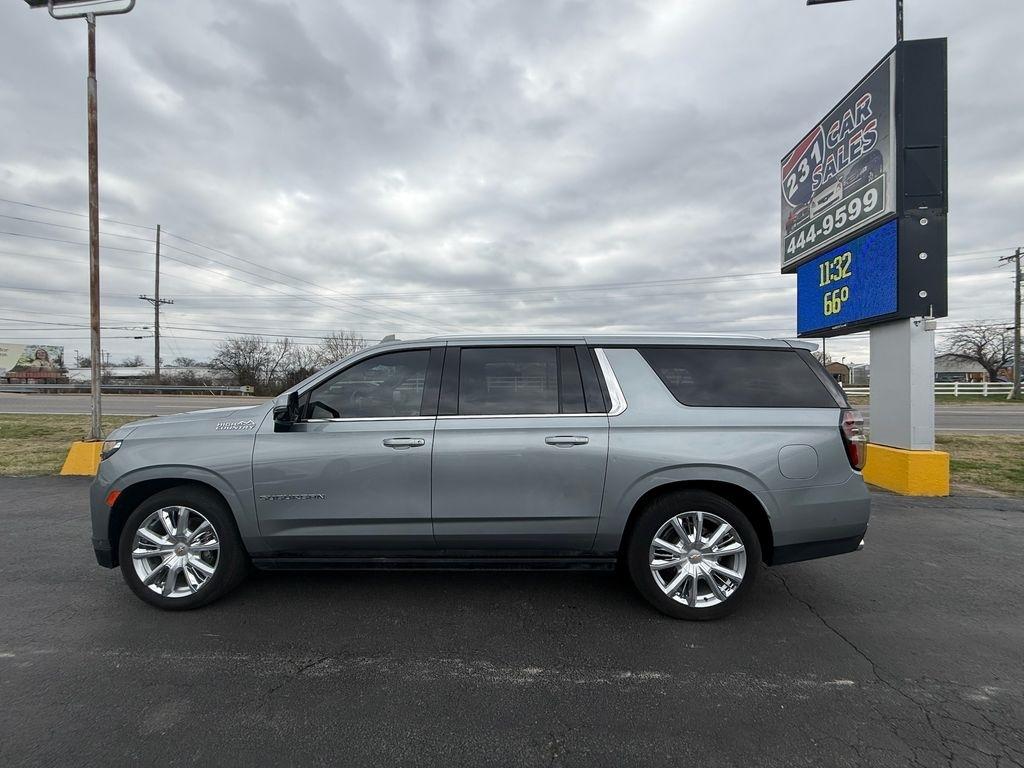 Chevrolet Suburban High Country 4WD 2024