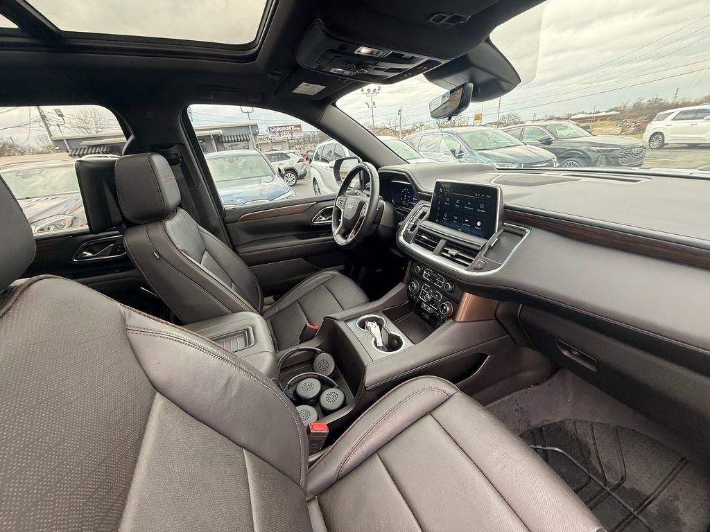 Chevrolet Suburban High Country 4WD 2024
