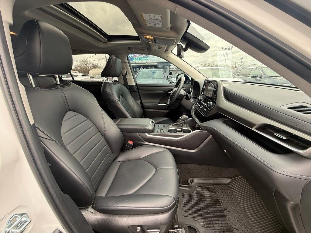 Toyota Highlander Others 2023