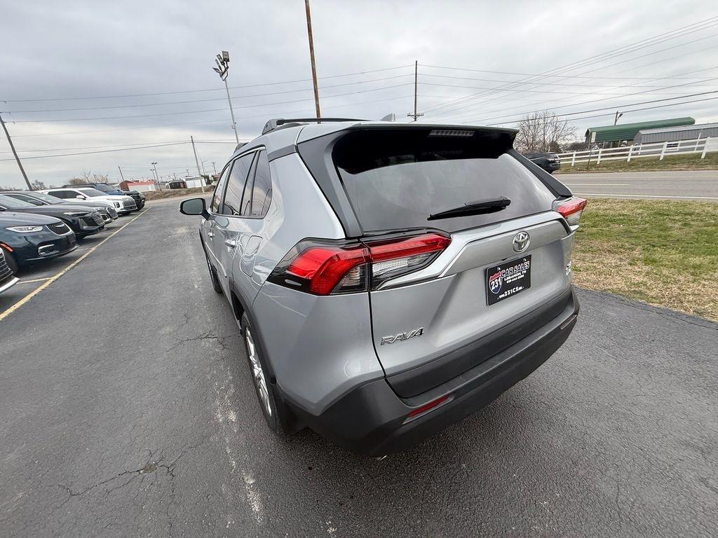 Toyota RAV4 XLE Premium AWD 2022