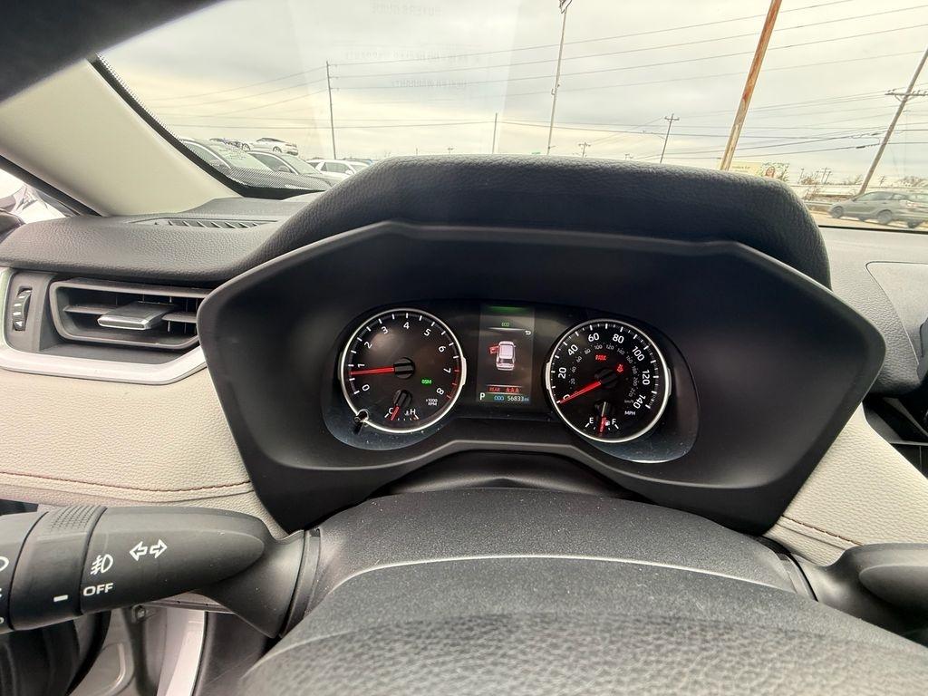 Toyota RAV4 XLE Premium AWD 2022