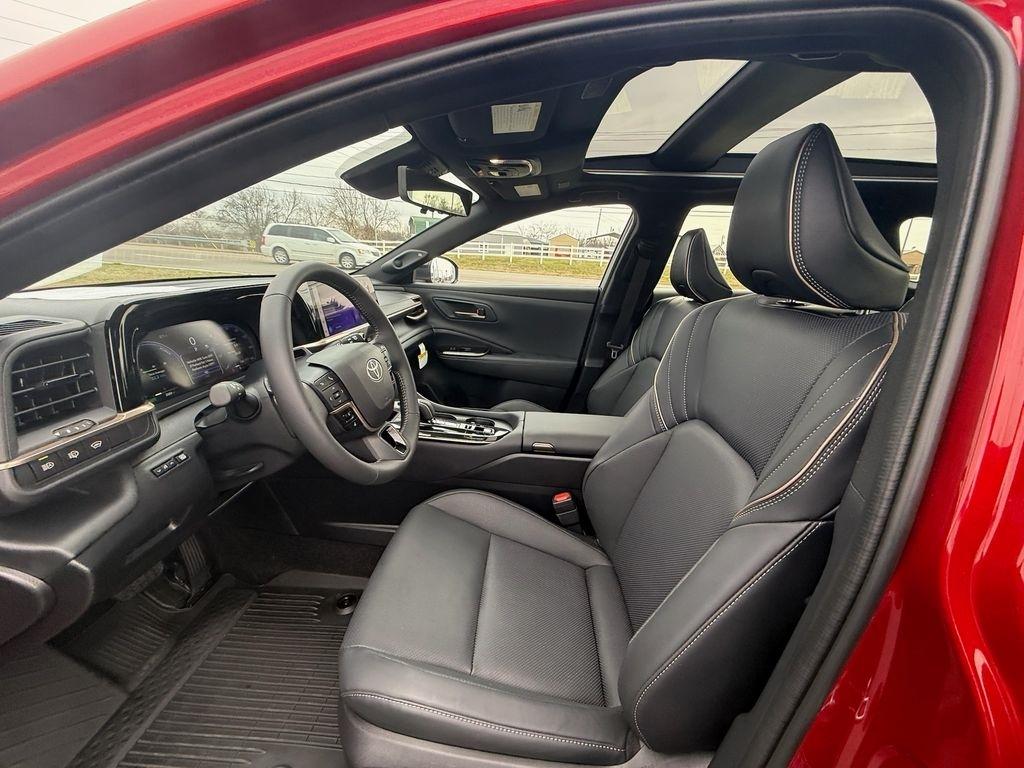 Toyota Crown Signia Limited 2025