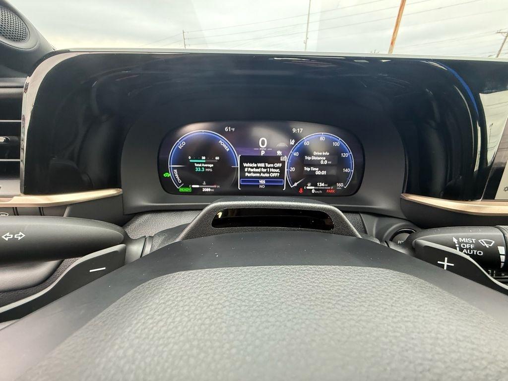 Toyota Crown Signia Limited 2025