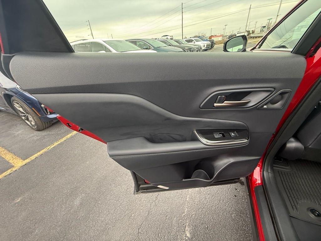 Toyota Crown Signia Limited 2025