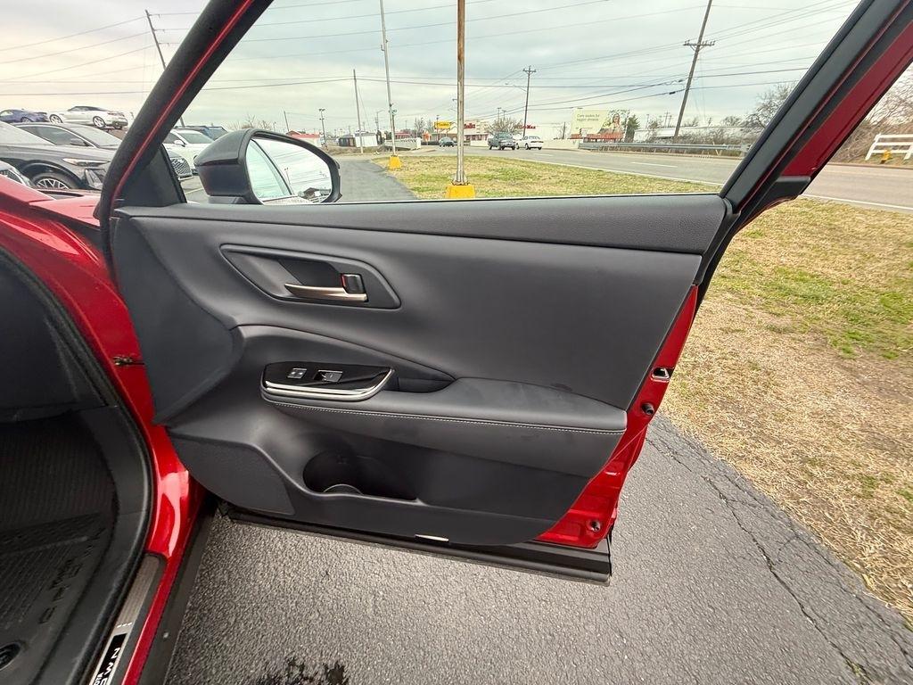 Toyota Crown Signia Limited 2025