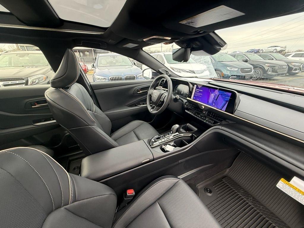 Toyota Crown Signia Limited 2025