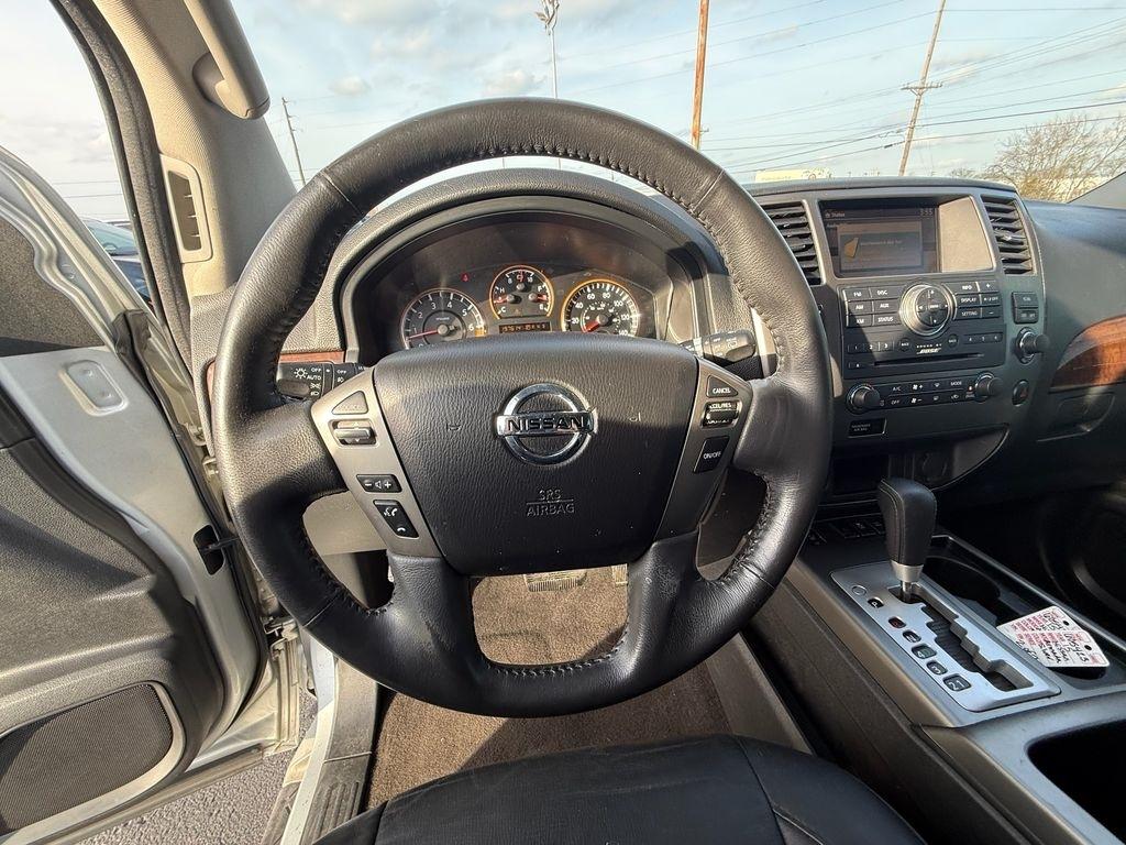 Nissan Armada SV 2WD 2015
